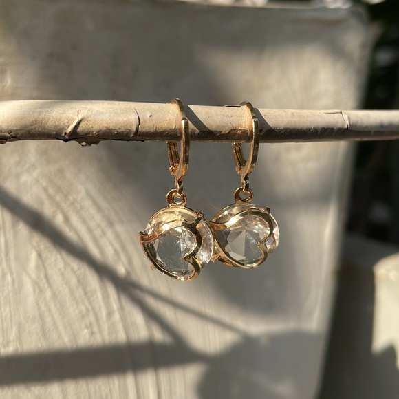 Cute earrings | NWT - Picture 10 of 14